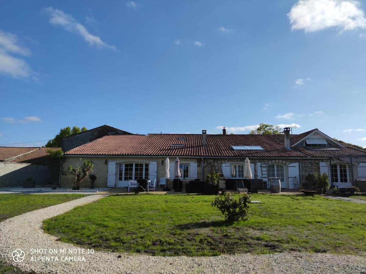 Domaine Des Pres De Joussac - Protocole Sanitaire Strict Villa Jau-Dignac-et-Loirac Екстериор снимка